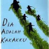 Dia adalah kakakku